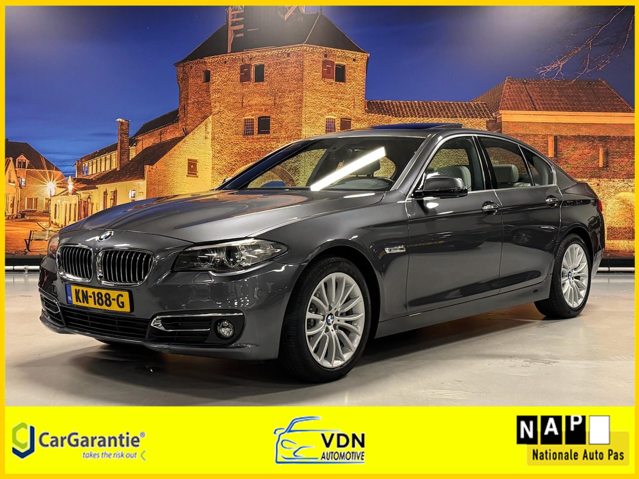 BMW 5-serie - 520i Luxury Edition Automaat Schuifdak Leer 50DKM - AutoWereld.nl