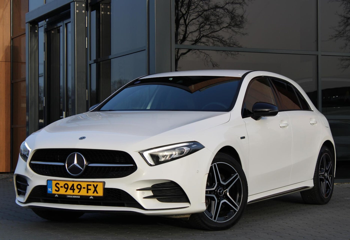 Mercedes-Benz A-klasse - 250e Aut. | AMG pakket | Sfeerverlichting - AutoWereld.nl