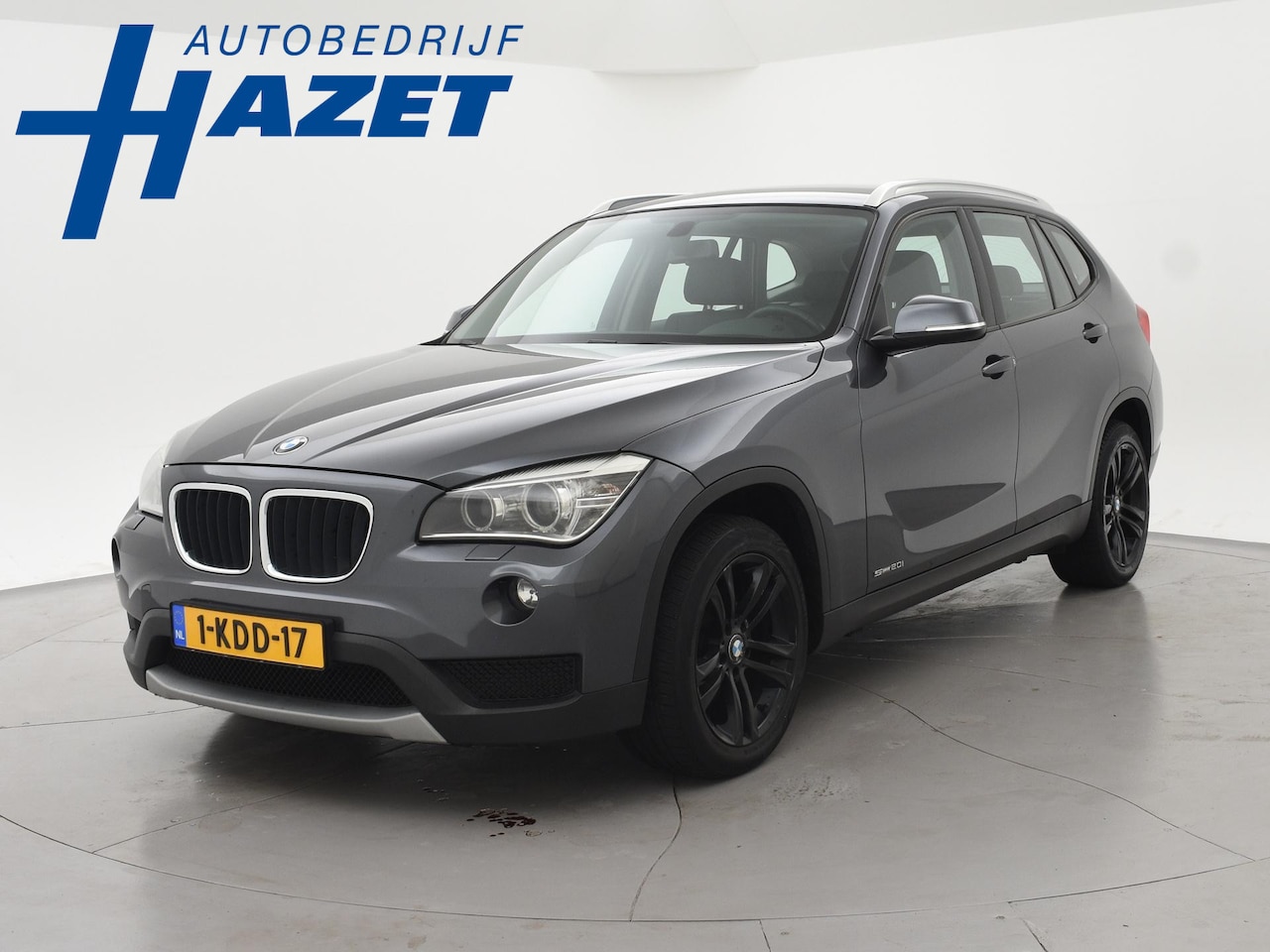 BMW X1 - sDrive20i 184 PK UPGRADE EDITION + LEDER | XENON | NAVIGATIE - AutoWereld.nl
