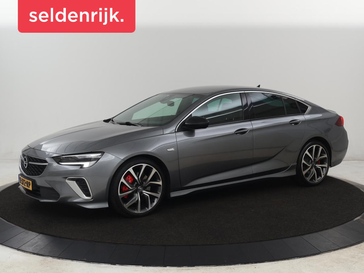Opel Insignia - 2.0 Turbo GSI 4X4 | 230pk | Origineel NL | Head-Up | Adaptive cruise | BOSE Sound | Stoelv - AutoWereld.nl