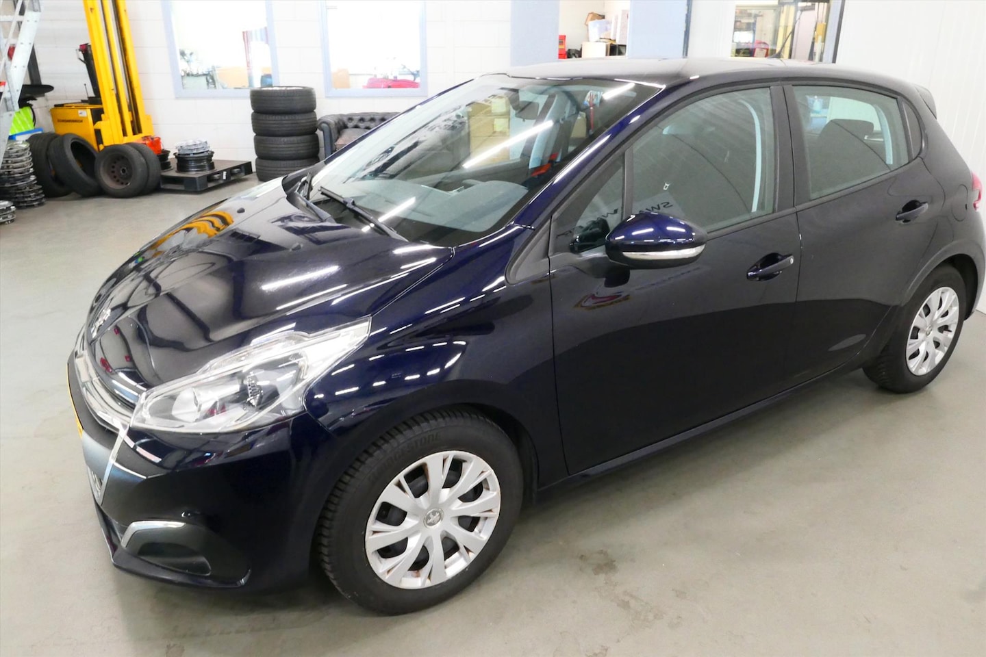 Peugeot 208 - 1.2 Puretech 82pk 5D Blue Lion (Dealeronderhouden - AutoWereld.nl