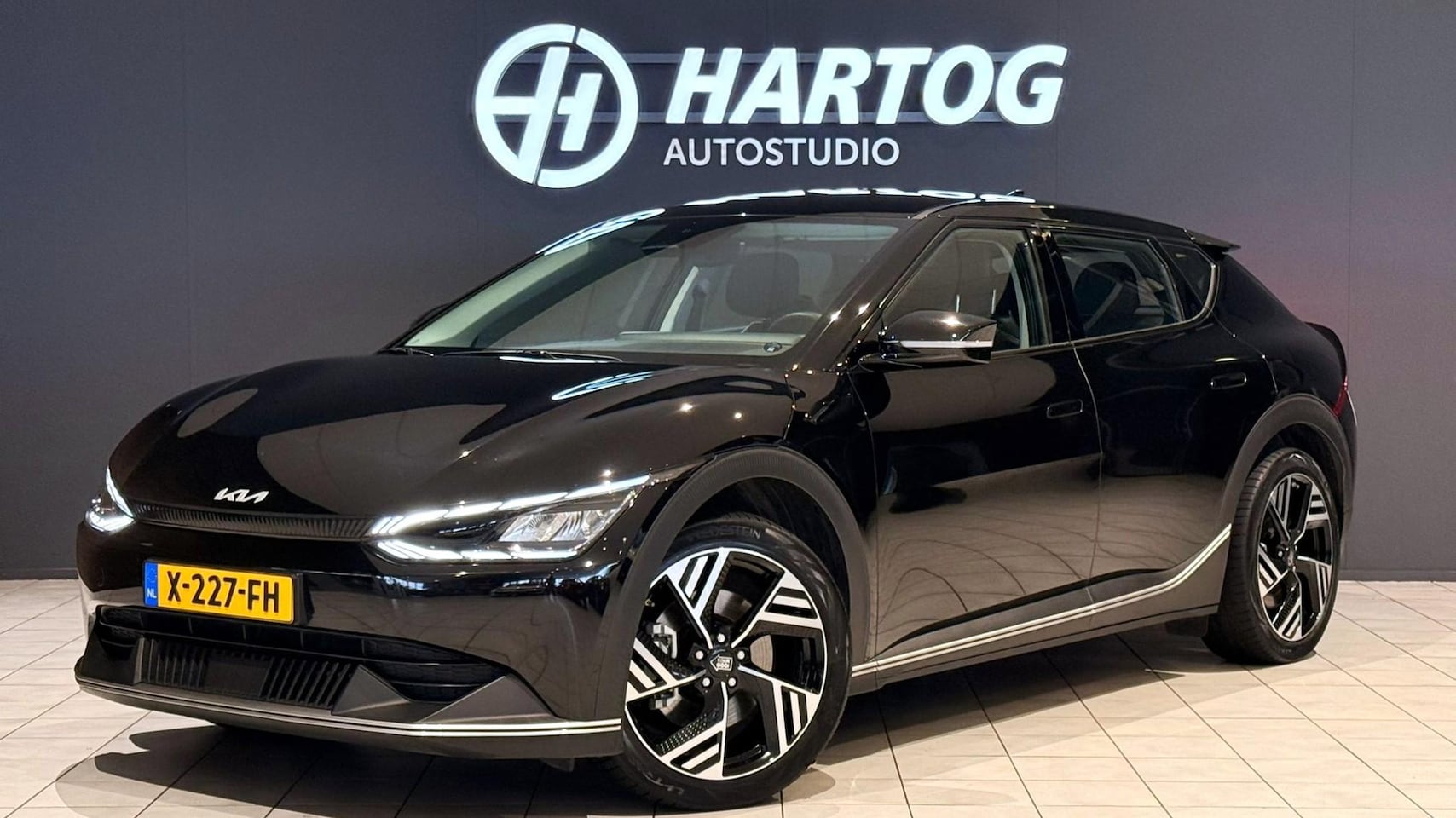 Kia EV6 - Edition Advanced 77.4 kWh 100% SOH + STUURVERWARMING / CAMERA / CARPLAY - AutoWereld.nl