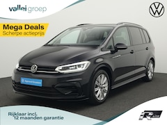 Volkswagen Touran - 7-zits 1.5 TSI Highline Business R / R-Line | Stoel- /achterbankverwarming | Adaptive Crui