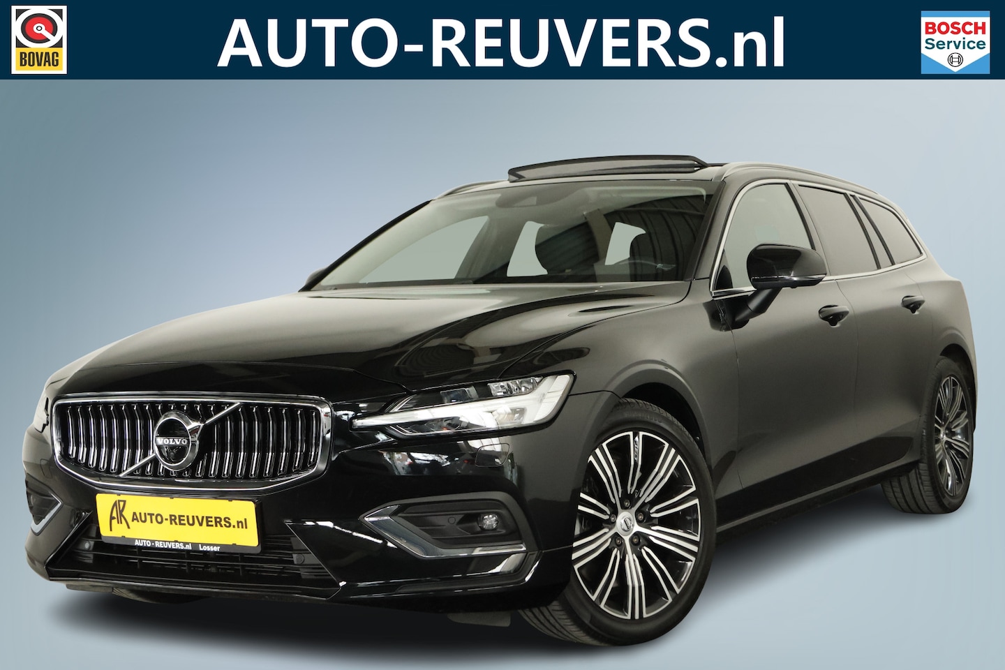 Volvo V60 - 2.0 B6 AWD 300 pK Inscription Panorama / Opendak / Pilot assist / HK / CarPlay - AutoWereld.nl