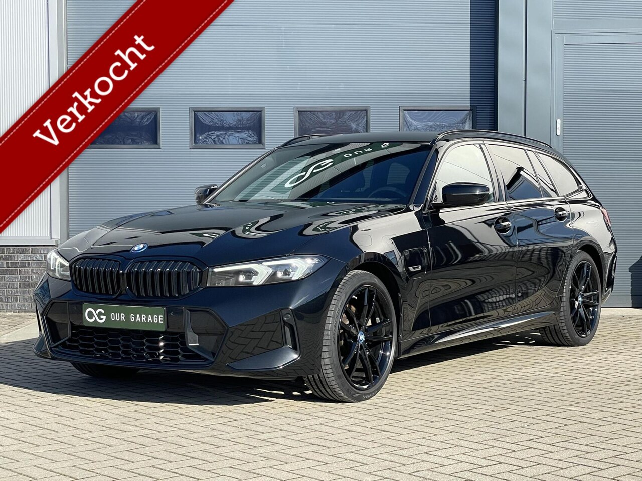 BMW 3-serie Touring - 320e M-Sport Facelift|CarPlay|Widescreen - AutoWereld.nl