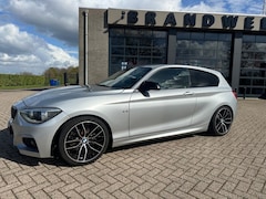 BMW 1-serie - 118D HIGH EXECUTIVE aut leder M look