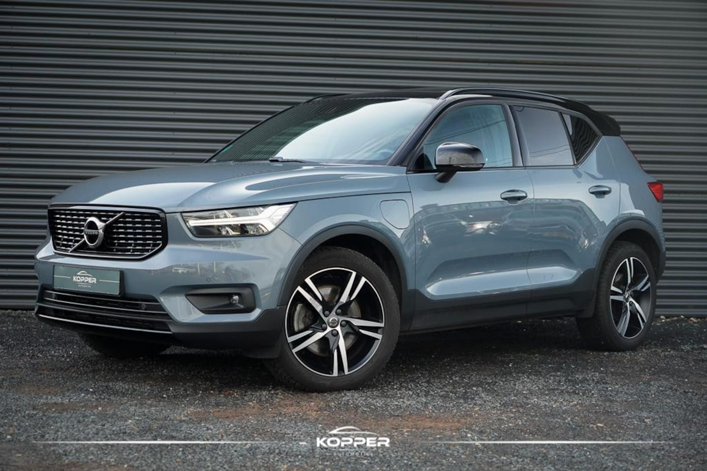 Volvo XC40 - 1.5 T5 Recharge R-Design / Pano / NL Auto / 1e Eig / Incl BTW - AutoWereld.nl