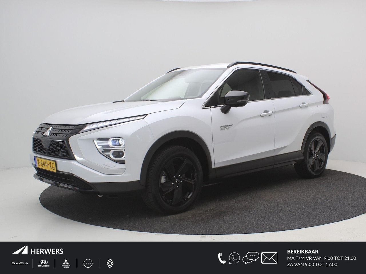 Mitsubishi Eclipse Cross - 2.4 PHEV Black Edition / 360 Camera / Stoel en Stuurverwarming / Adaptieve Cruise / Dodeho - AutoWereld.nl