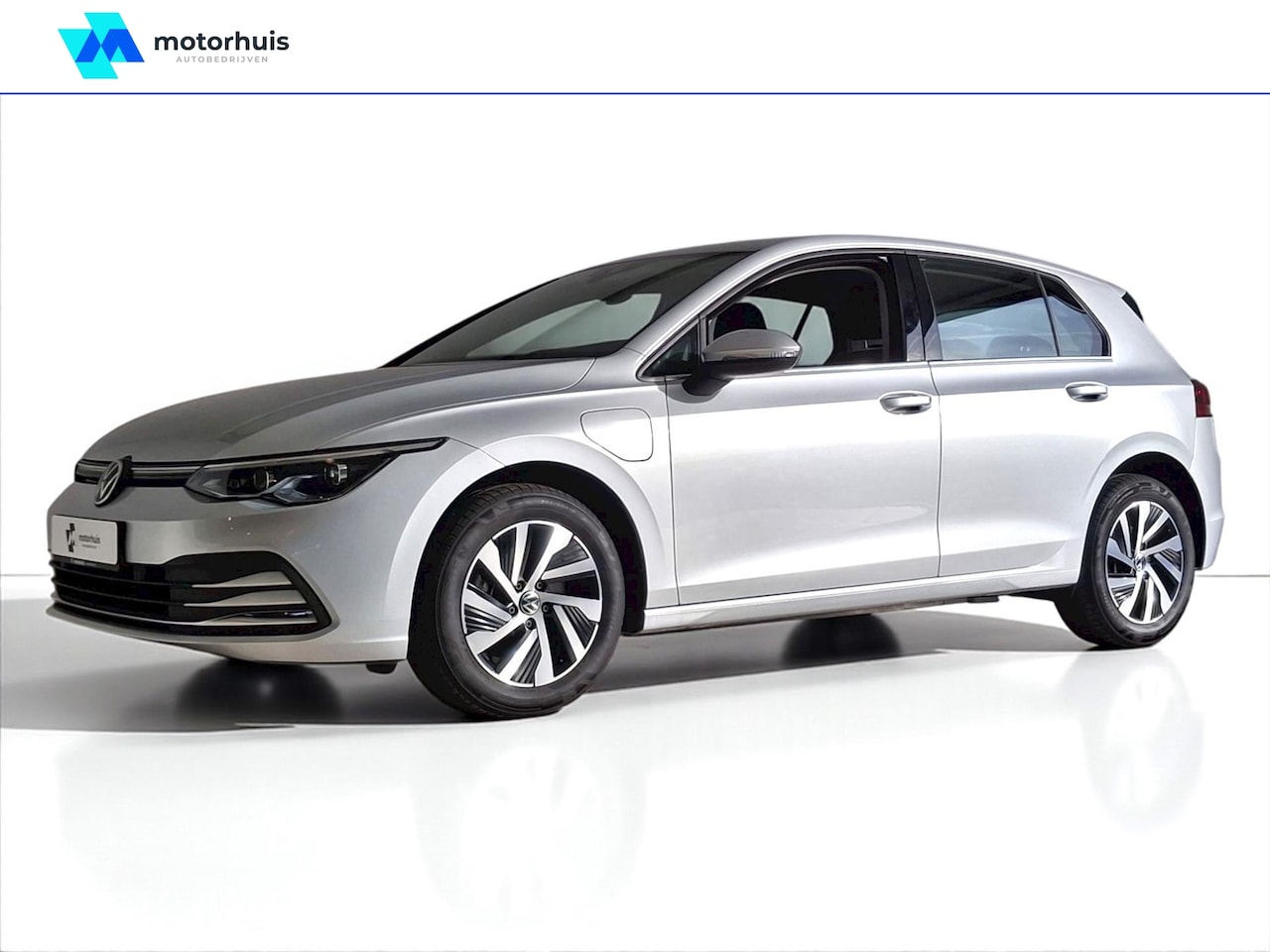 Volkswagen Golf - 1.4 eHybrid 204pk DSG NAVI CAMERA STOELV LED - AutoWereld.nl