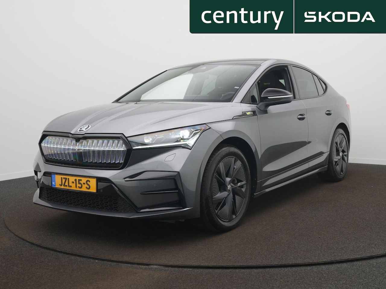 Skoda Enyaq Coupé iV - 80 RS 299PK | Panodak | Elek. Trekhaak | Warmtepomp - AutoWereld.nl