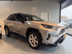 Toyota RAV4 - 2.5 Hybrid AWD Bi-Tone | FACE LIFT MODEL | LED KOPLAMPEN | NAVIGATIE | KEYLESS ENTRY/GO |
