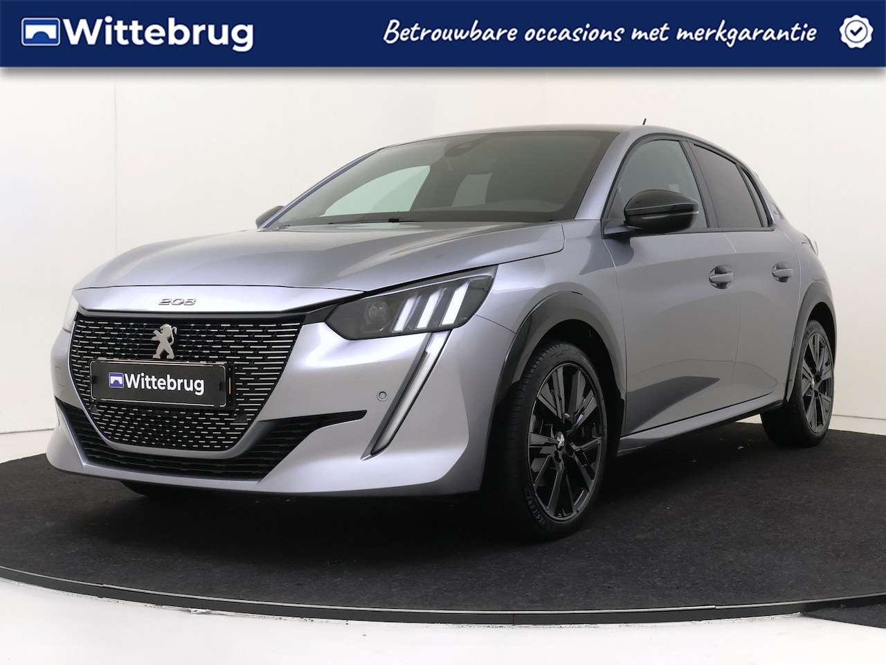 Peugeot 208 - 1.2 PureTech GT | Carplay | 17 INCH Black | Navigatie | Camera | - AutoWereld.nl
