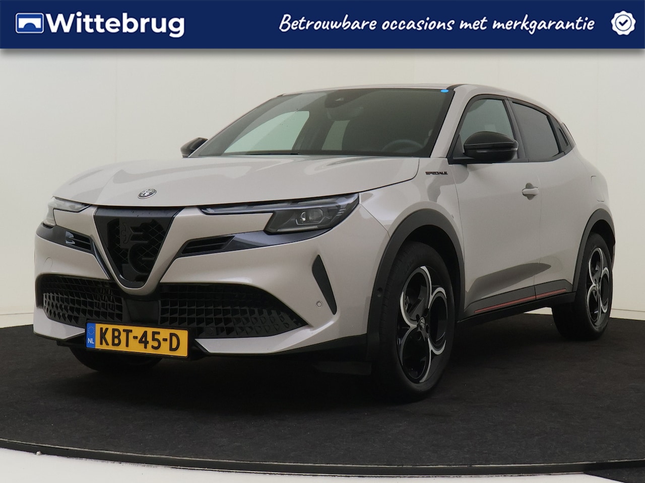 Alfa Romeo Junior - 1.2 Turbo Hybrid Ibrida Speciale AUTOMAAT ! - AutoWereld.nl