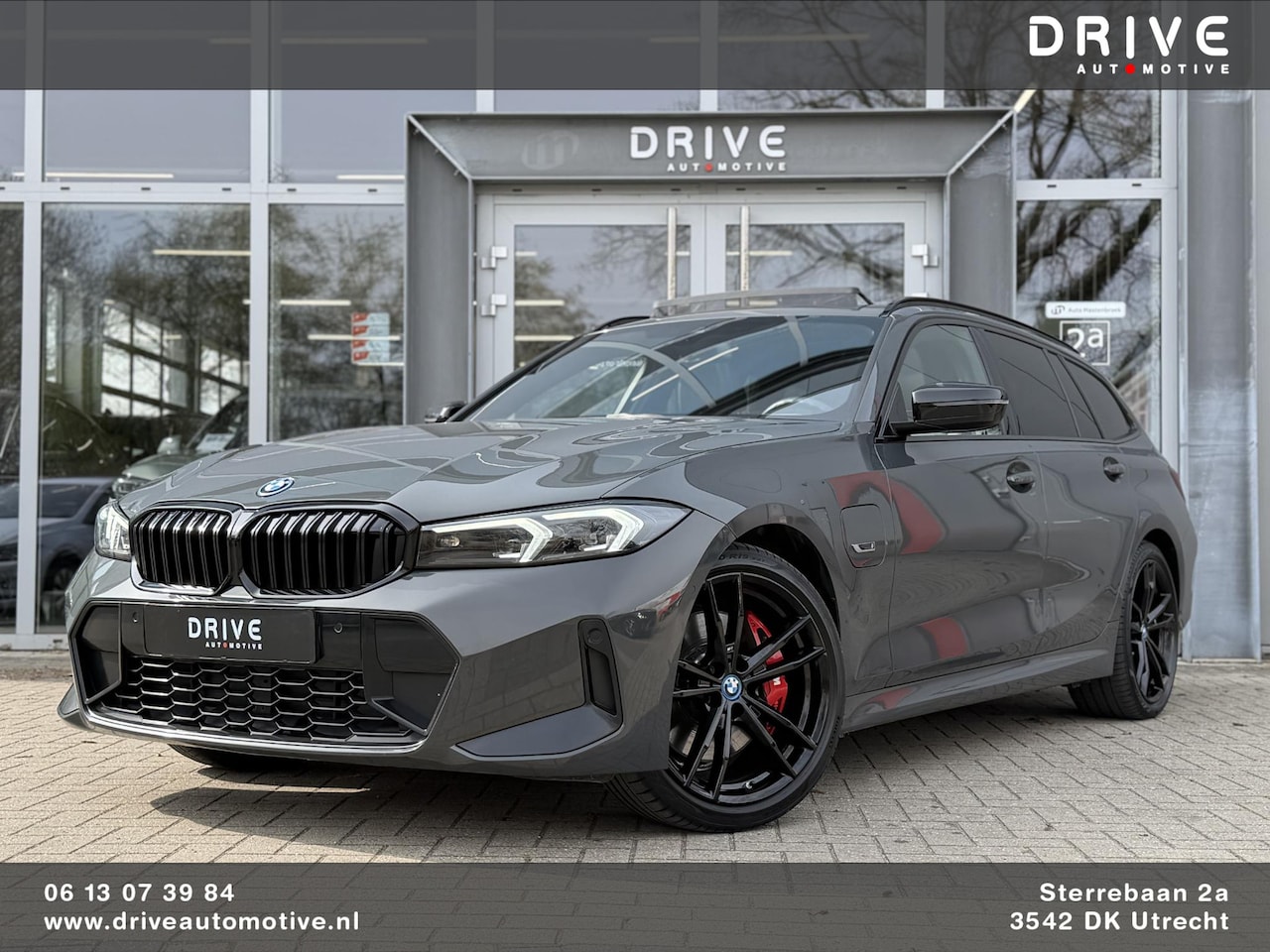 BMW 3-serie Touring - 330e LCI High Ex. M-Sport Pro |Individual leer|Pano|H/K|Memory|19"|Trekhaak|Dravit - AutoWereld.nl