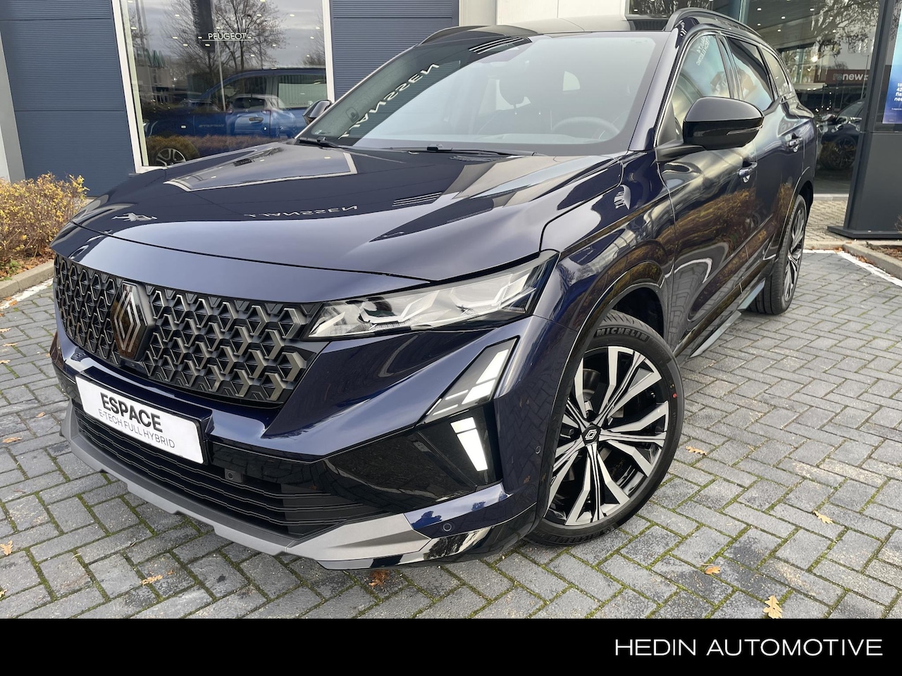 Renault Espace - E-Tech full hybrid 200 iconic 7p. | NU 5 JAAR GARANTIE | 7 zits | pack ligt & sound | pack - AutoWereld.nl