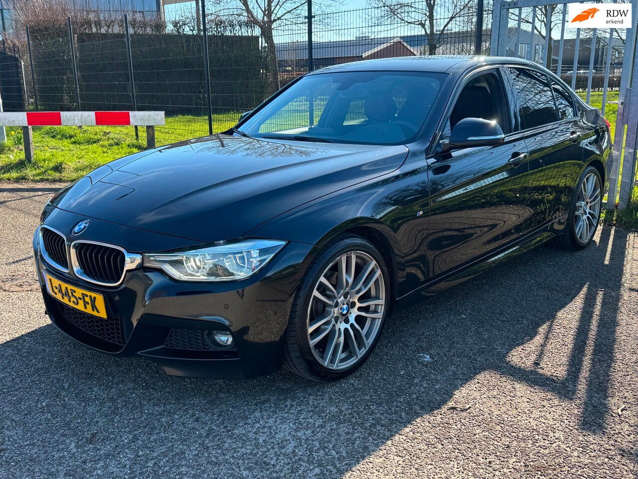 BMW 3-serie - 320i M Sport Facelift LED 18Inch Nette auto! - AutoWereld.nl