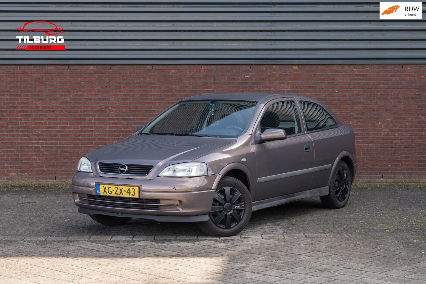 Opel Astra - 1.6 Sport Opknapper - AutoWereld.nl