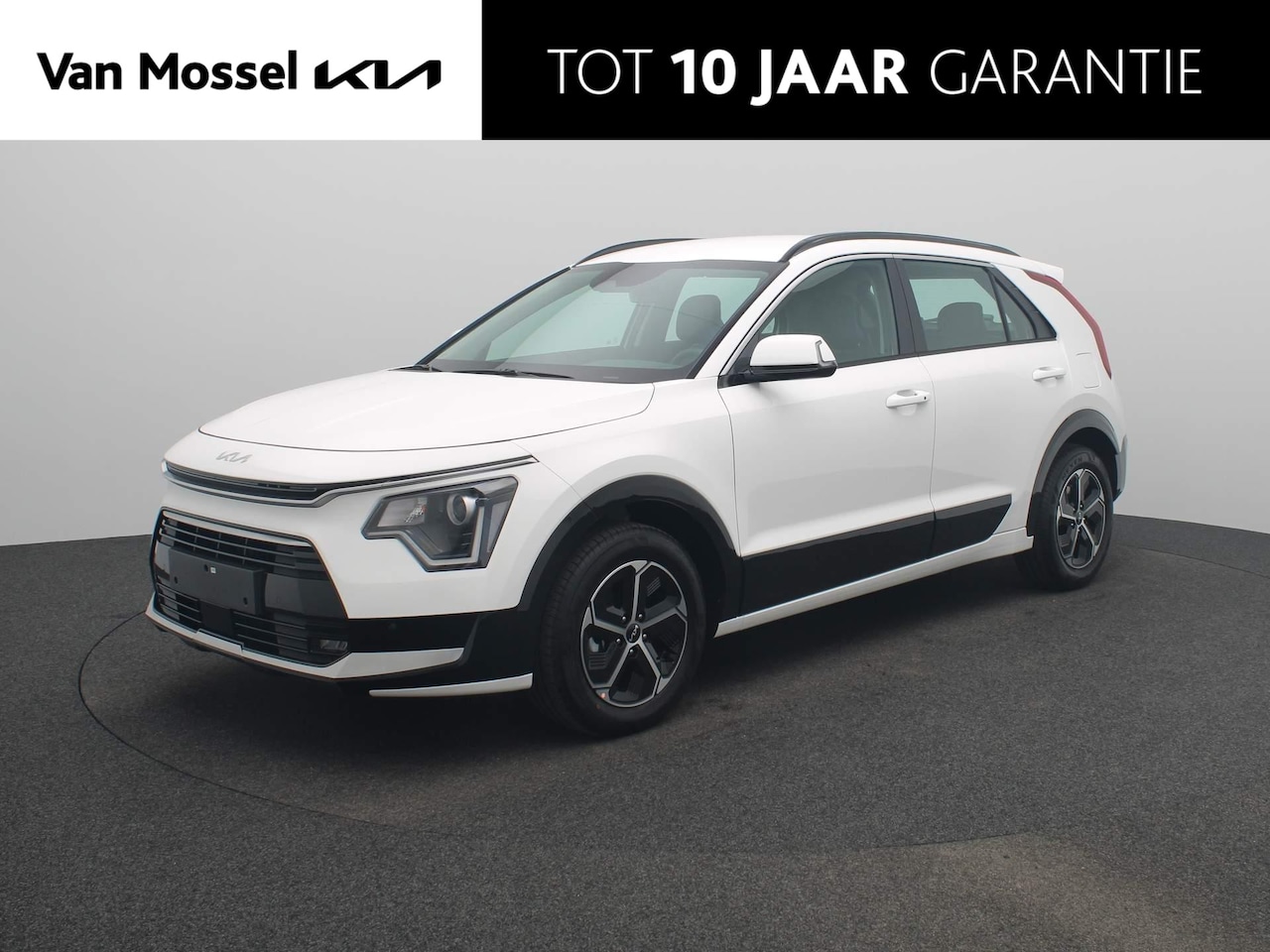 Kia Niro - 1.6 GDi Hybrid DynamicLine | RIJKLAAR | Navigatie | Climate Control | LM | Camera | Parkee - AutoWereld.nl