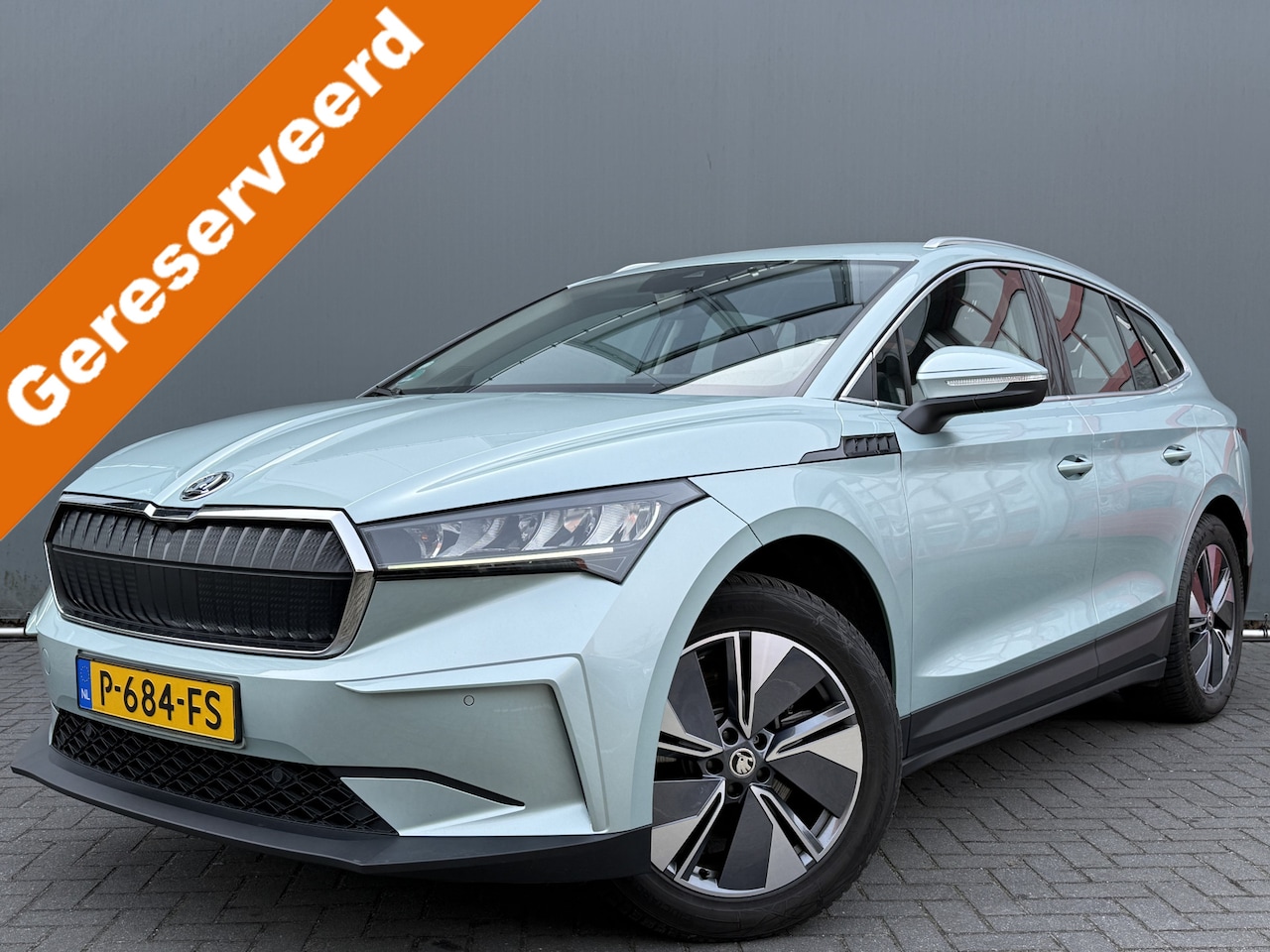 Skoda Enyaq iV - BWJ 2022 80 204 pk TREKHAAK | FULL LED | STUUR + STUURVERW. | KEYLESS | CAMERA | CARPLAY + - AutoWereld.nl
