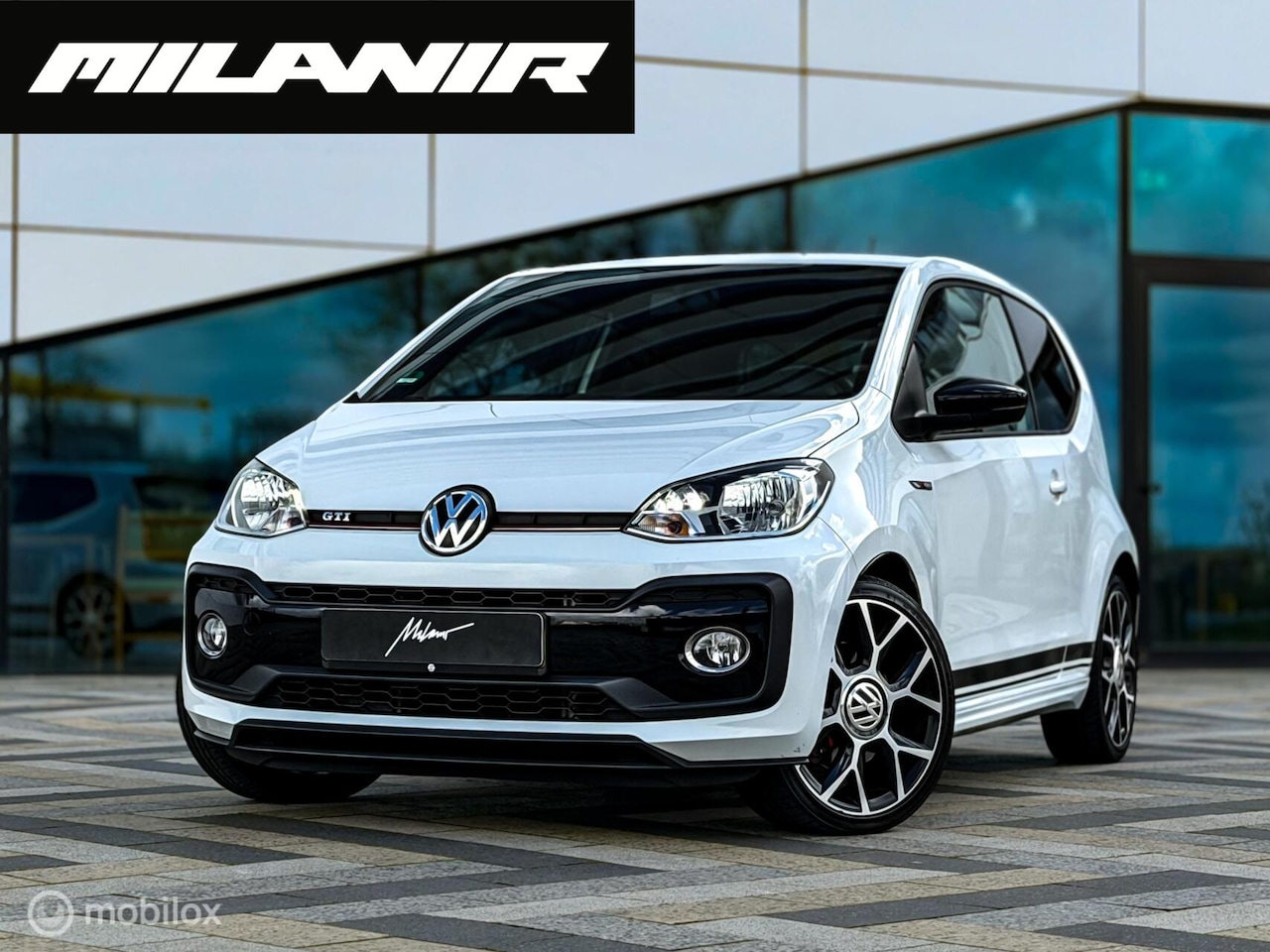 Volkswagen Up! - 1.0 TSI GTI | Stuurverwarming | 116 PK - AutoWereld.nl