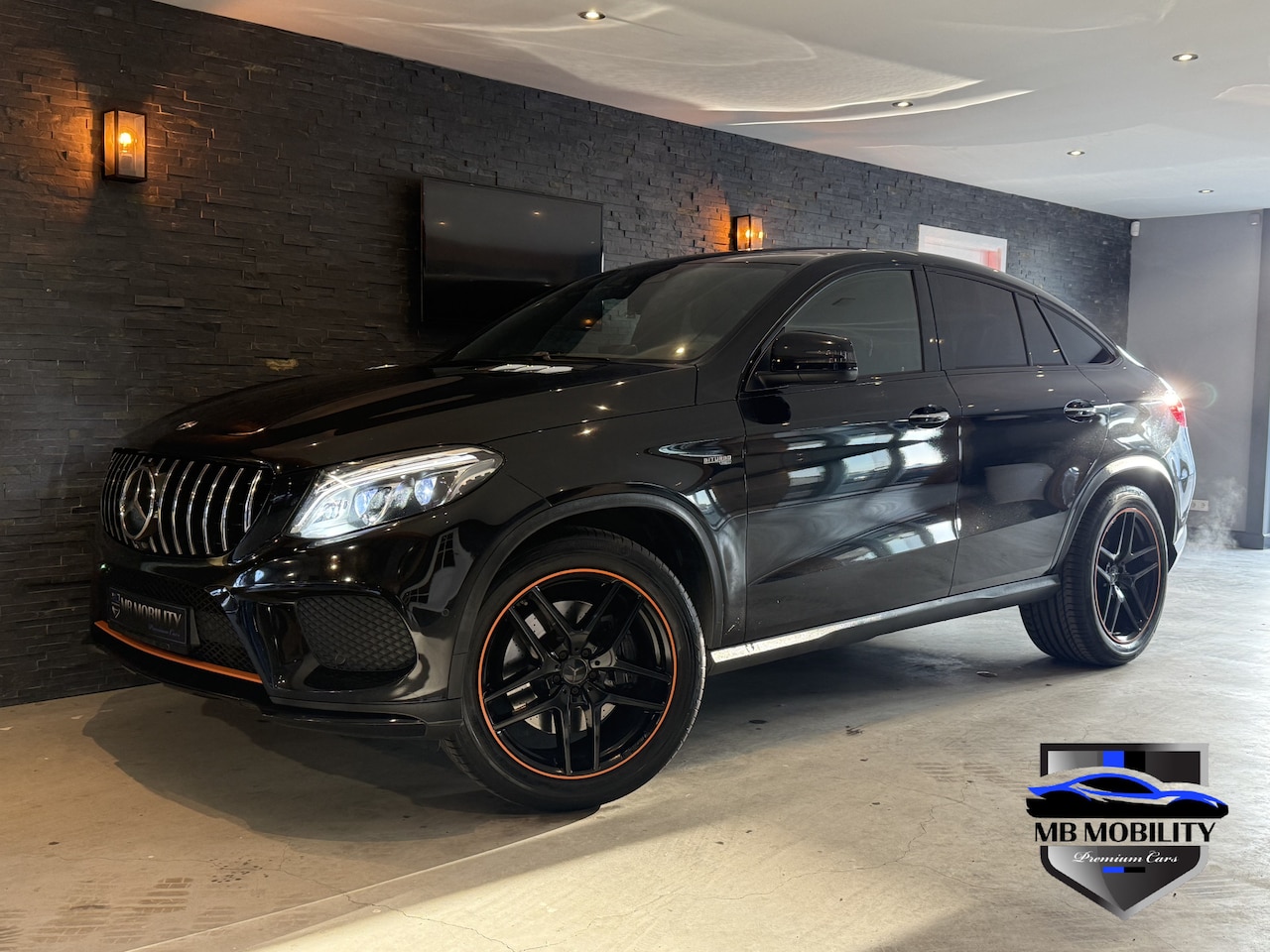 Mercedes-Benz AMG GLE - 43 4MATIC Bj: 2018 / Panoramadak / 391 PK - AutoWereld.nl