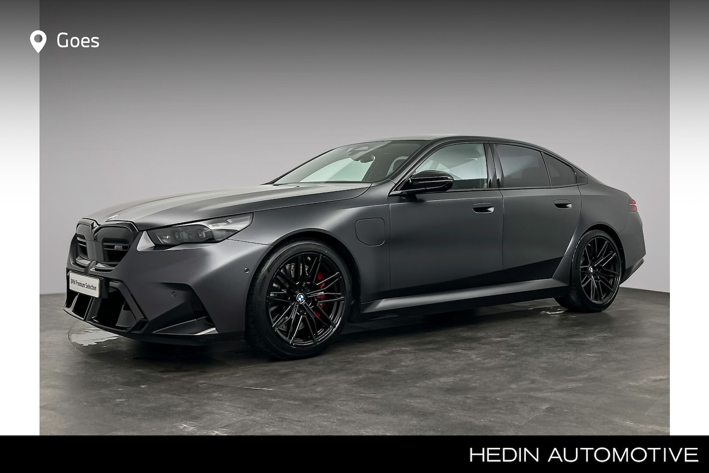 BMW M5 - 5-serie | M Drive Professional | Stuurwielrand verwarmd | Comfort Access | Glazen panorama - AutoWereld.nl