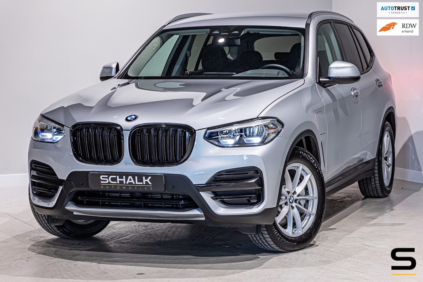 BMW X3 - XDrive30e High Executive|Cam|Leder|1eig|StoelV|AppleC - AutoWereld.nl