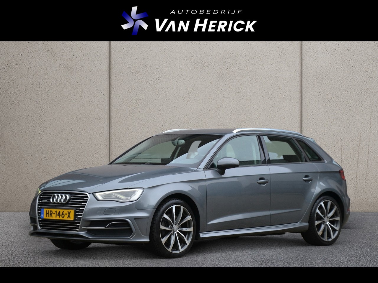 Audi A3 Sportback - 1.4 e-tron PHEV Ambition Pro Line plus | Navigatie | Keyless | Clima - AutoWereld.nl