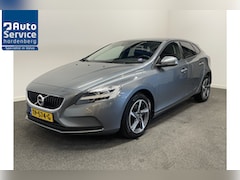 Volvo V40 - 2.0 123pk Momentum LED koplampen/ Stoel verw./ Navi/ Cruise