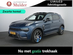 Lynk & Co 01 - 1.5 | Zwarte hemel | Trekhaak | Pano | 360 camera |
