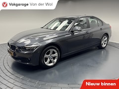BMW 3-serie - 316i Trekhaak-Clima-Cr.contr-Stoelverwarming-Parkeersensoren-Lm17''velgen