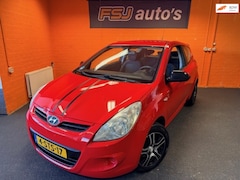 Hyundai i20 - 1.2 / 3 DEURS / SPORT-EDITION / APK 30-03-2027
