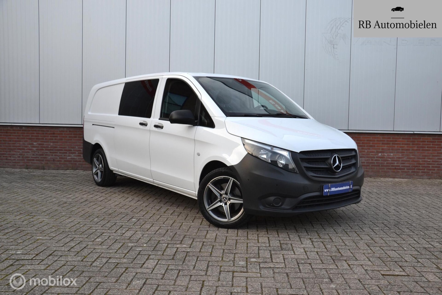 Mercedes-Benz Vito - Bestel 116 CDI Extra Lang DC Comfort 4x4 - AutoWereld.nl