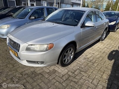 Volvo S80 - 2.4 D5 NIEUWE APK AUTOMAAT