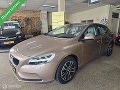 Volvo V40 - 1.5 T2 Momentum Automaat