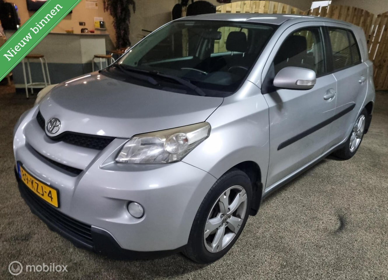 Toyota Urban Cruiser - 1.3 VVT-i Aspiration 1.3 VVT-i Aspiration - AutoWereld.nl