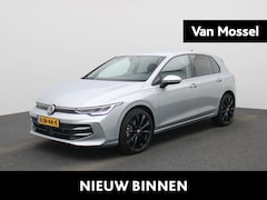 Volkswagen Golf - 1.5 eHybrid Life Edition 204 PK | Automaat | Navigatie | LED | Parkeersensoren | Apple Car