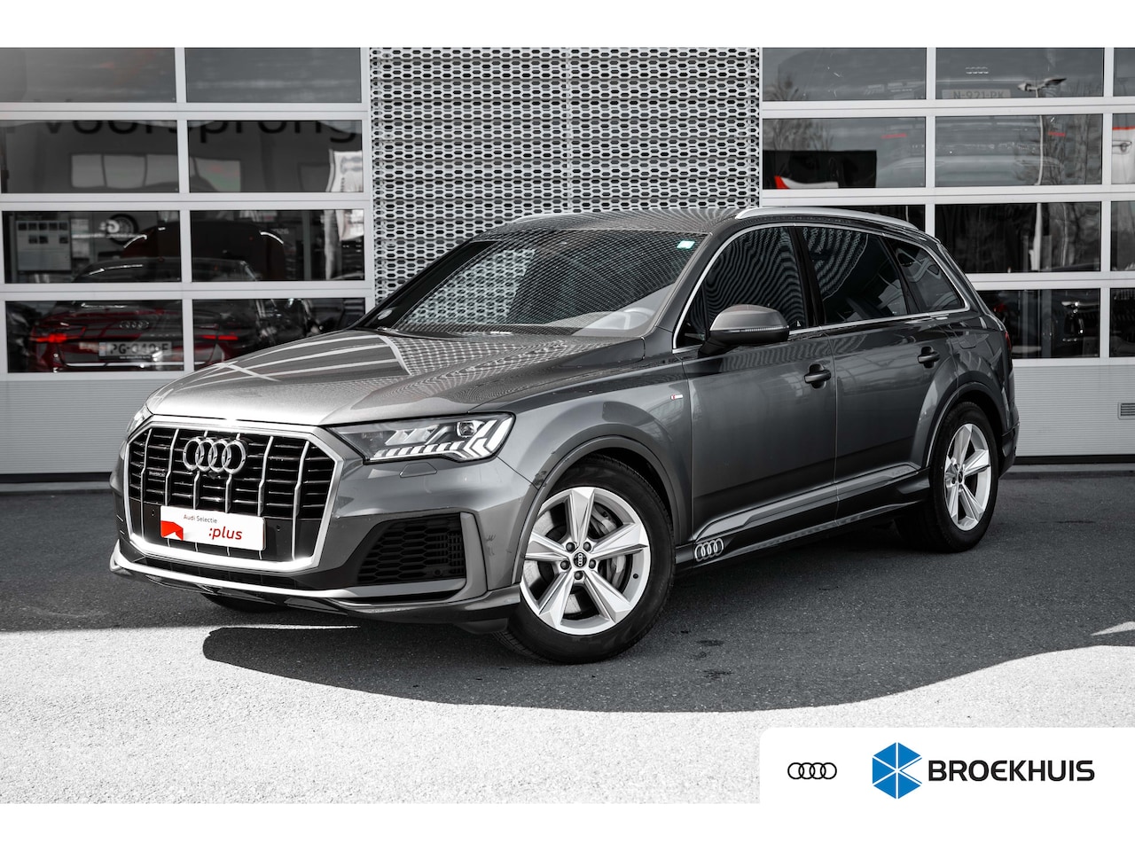 Audi Q7 - 55 TFSI e quattro Pro Line S | Adaptive Cruise Control | Camera | Stoelverwarming | - AutoWereld.nl
