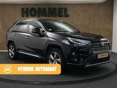 Toyota RAV4 - 2.5 Hybrid First Edition - PANORAMADAK - LEDEREN BEKLEDING - PARKEERSENSOREN VOOR EN ACHTE