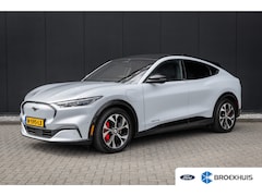 Ford Mustang Mach-E - AWD 75 kWh | Pano-dak | B&O audio | Standkachel | 360 Camera | Leder | Stuur, Stoel en Voo