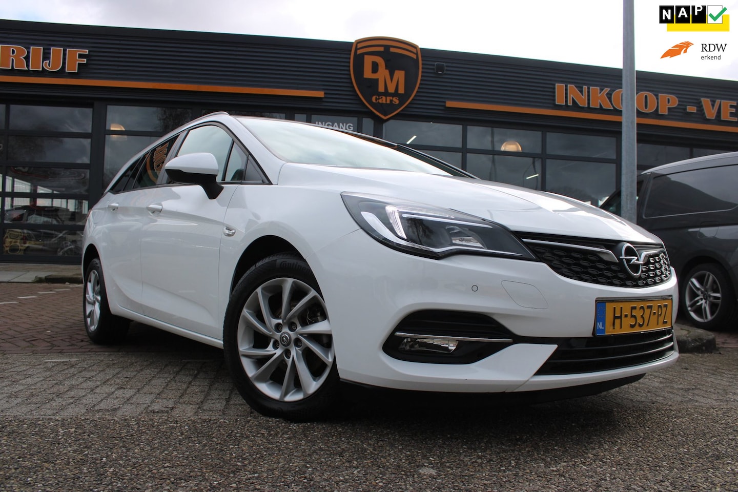 Opel Astra Sports Tourer - 1.2 Edition | Camera | Climatecontrol | Navi | - AutoWereld.nl