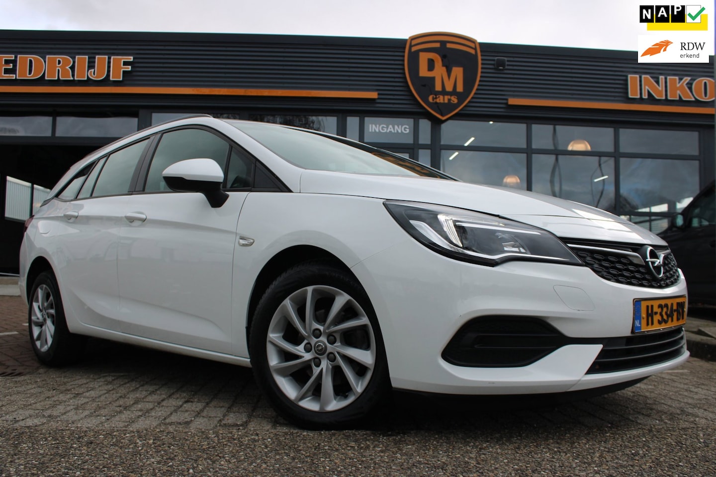 Opel Astra Sports Tourer - 1.2 Edition | PDC | Airco | Led | Navi | - AutoWereld.nl