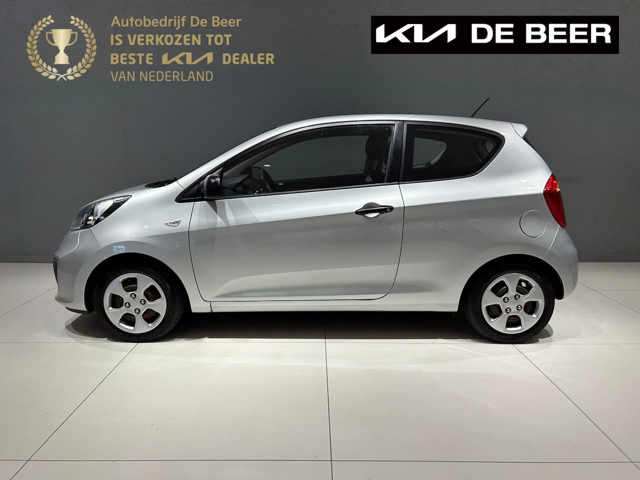 Kia Picanto - 1.0 CVVT 69 PK 3D Comfort Pack Airco UNIEKE KMSTAND - AutoWereld.nl