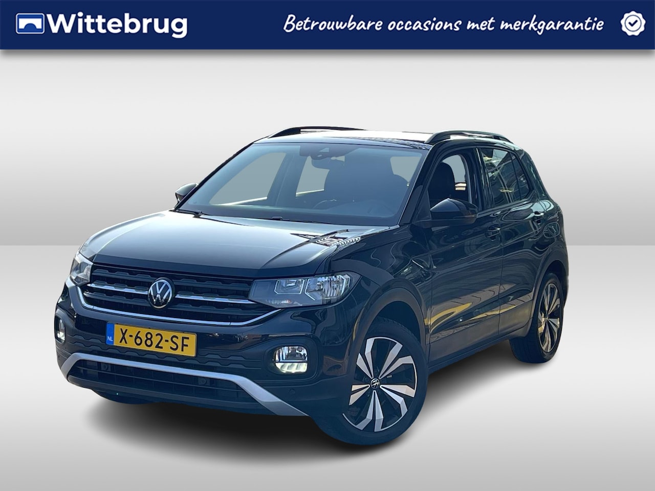 Volkswagen T-Cross - 1.0 TSI Life / Parkeersensoren V+A / App Connect / Getint Glas / 17'' LMV / VW - AutoWereld.nl