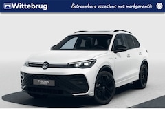 Volkswagen Tiguan - 1.5 eHybrid 272PK R-Line Business / Fabrieksgarantie tot 27-08 2028 / Trekhaak / Leer / Pa