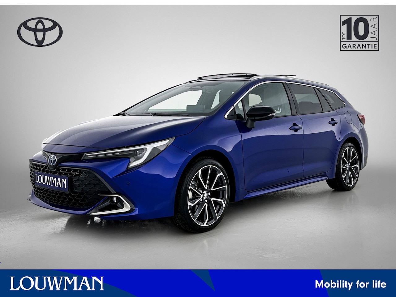 Toyota Corolla Touring Sports - Hybrid 180 Executive *DEMO* | Executive Plus Pack | 17" LM velgen winterbanden set + sneeu - AutoWereld.nl