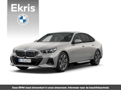 BMW i5 - eDrive40 M Sport Edition | M Sport | Travel Pack | Innovation Pack | Panoramadak | Trekhaa
