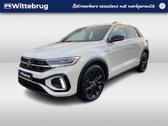Volkswagen T-Roc - 1.5 TSI 150PK R-Line / Black style / IQ LED / Voorstoelen verwarmbaar / Parkeersensoren V+