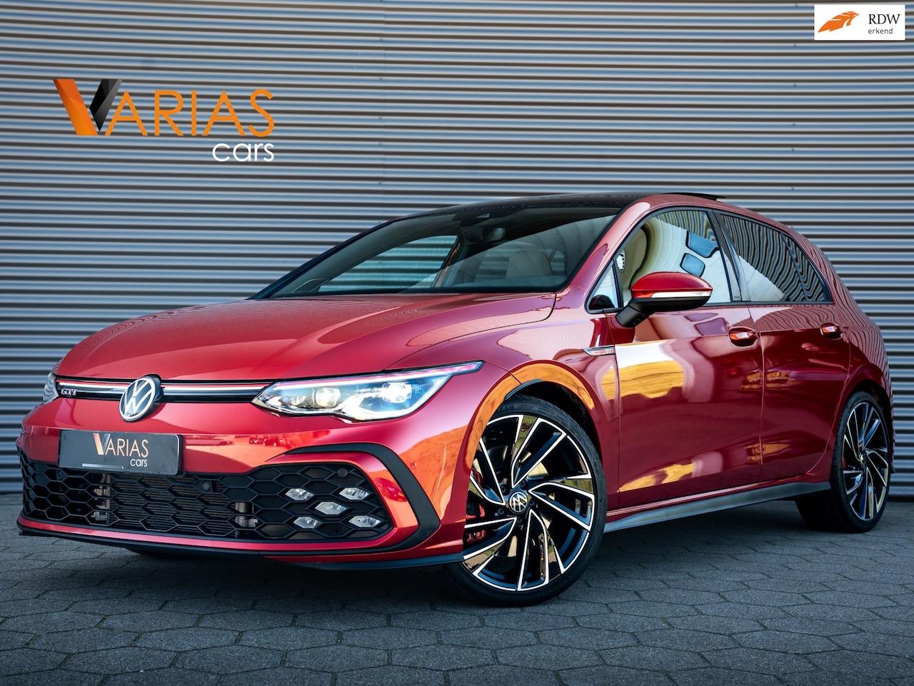 Volkswagen Golf - 2.0 TSI GTI Pano Leer Harman/Kardon IQ Light - AutoWereld.nl
