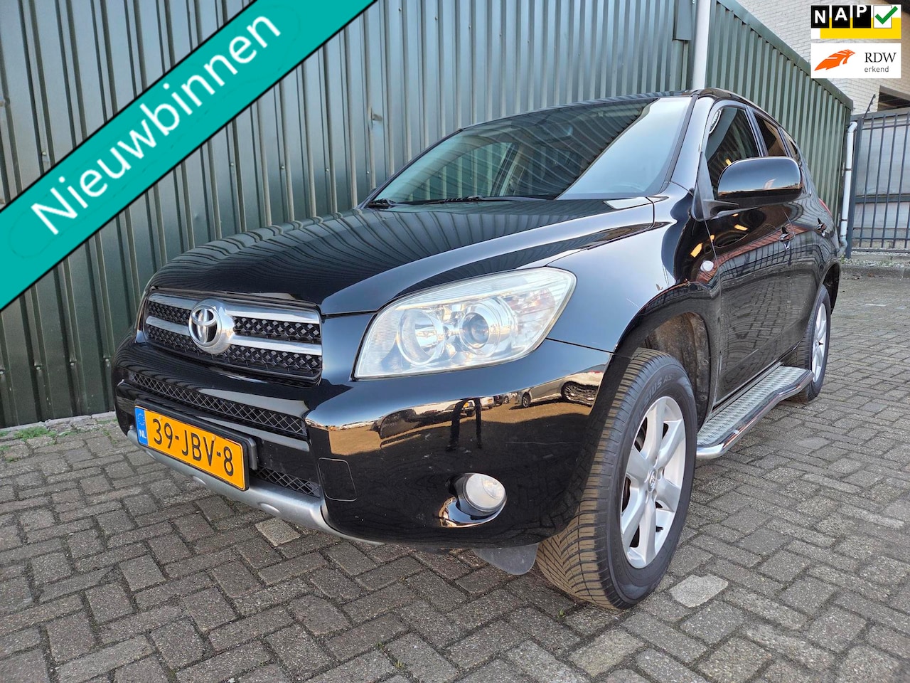 Toyota RAV4 - 2.0 VVTi X-Style 2.0 VVTi X-Style 4WD - AutoWereld.nl
